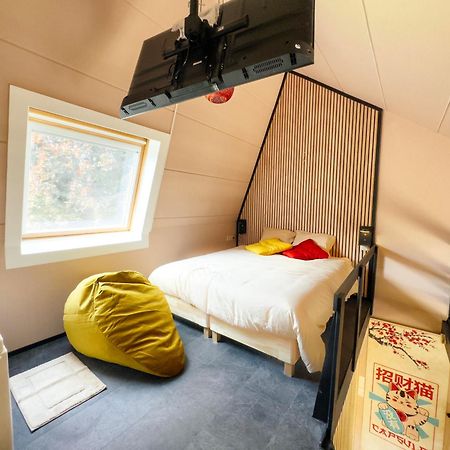 Capsule Lotus-Balneo-Sauna-Billard-Nintendo Hastiere-par-dela Eksteriør billede